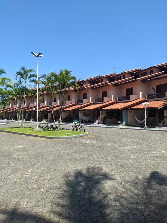  Casa na Praia em Condomínio Lazer Completo