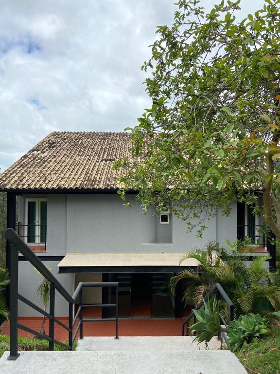  Ampla Casa na Serra