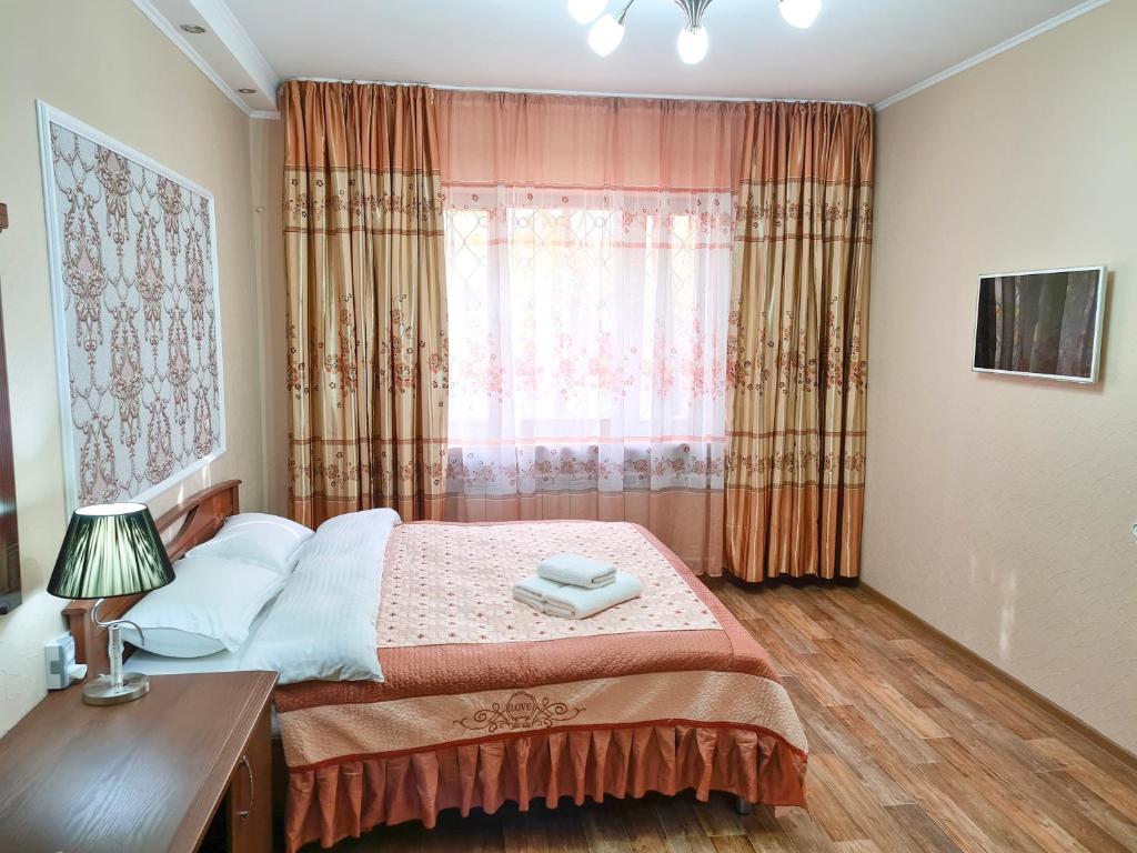 Апартаменты на улице Розыбакиева, 103 - Appartement Avec Balcon