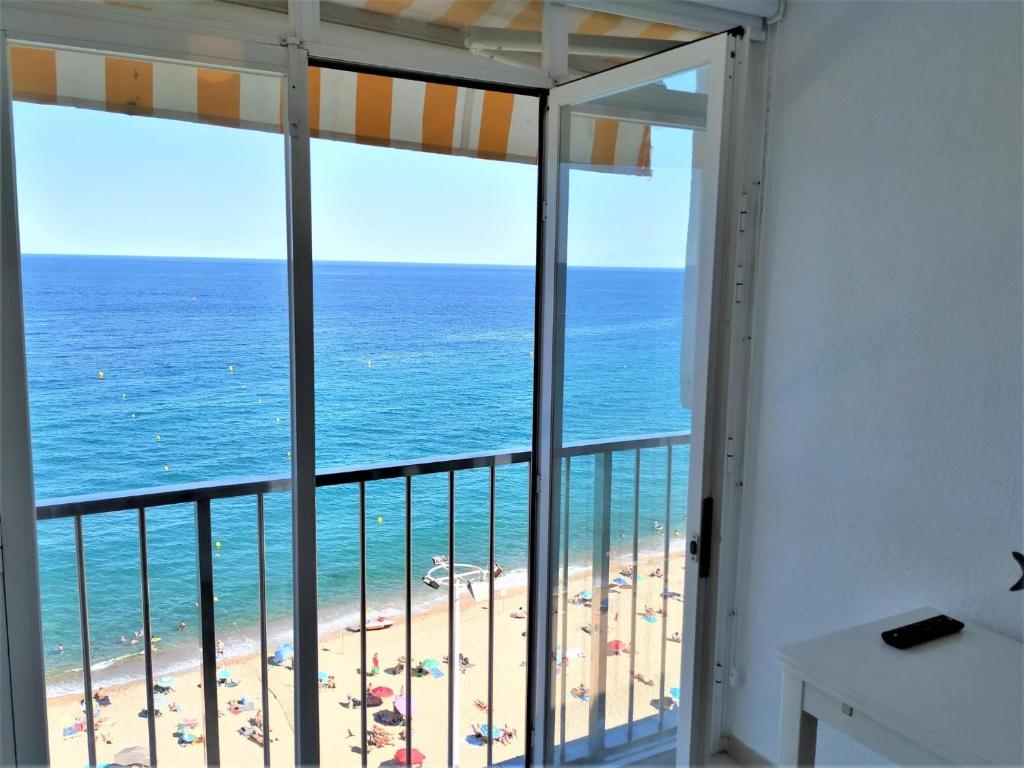 Nespecifikovaný výhled na moře nebo výhled na moře při pohledu z apartmánu