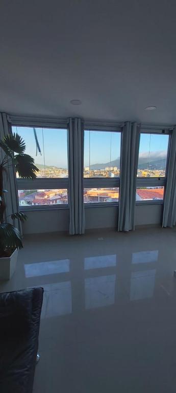  Loft Duplex da Praia Grande 302