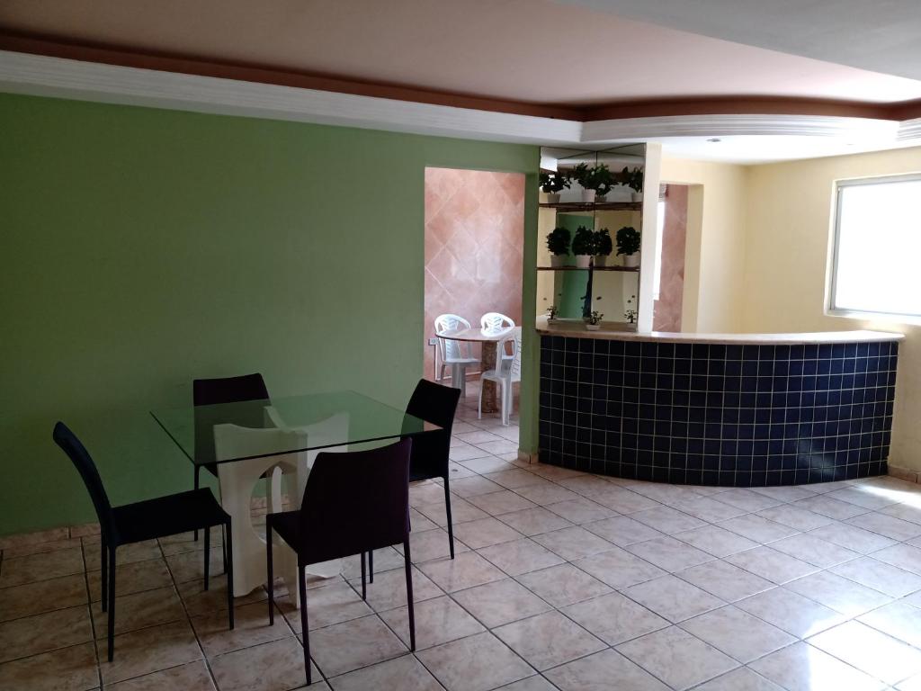  APtº 1º andar em Olinda Casa Caiada a 100 mts da praia