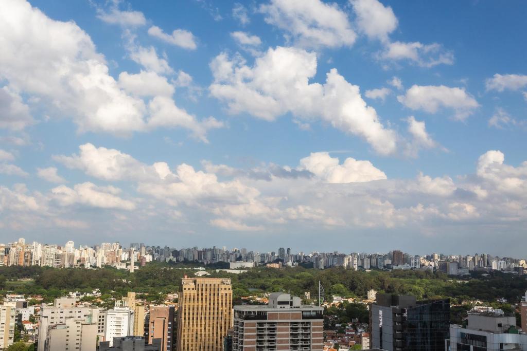  Itaim Skyline e Serviços