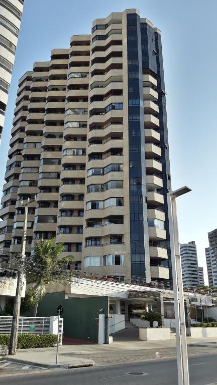  Apartamento Golden beira mar