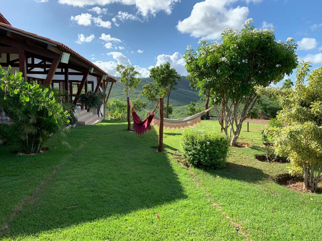  Luxuosa Casa de 600m2 na Serra