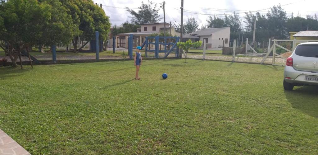  Casa Grande com amplo terreno em Imbé