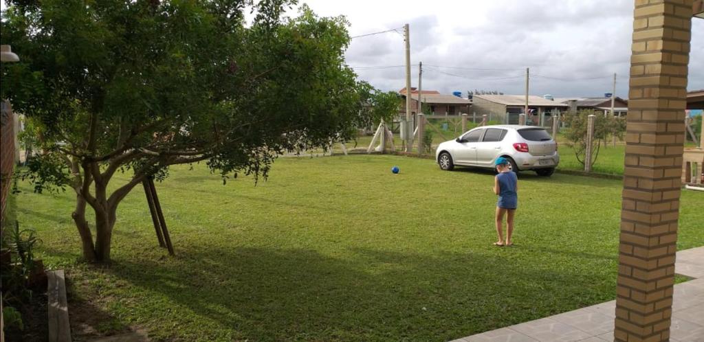  Casa Grande com amplo terreno em Imbé