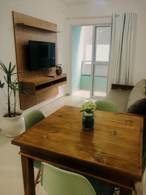  Apartamento na praia dos ingleses bem localizado