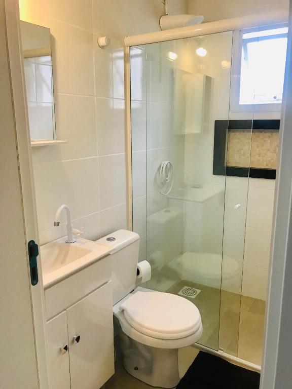  Apartamento na praia dos ingleses bem localizado