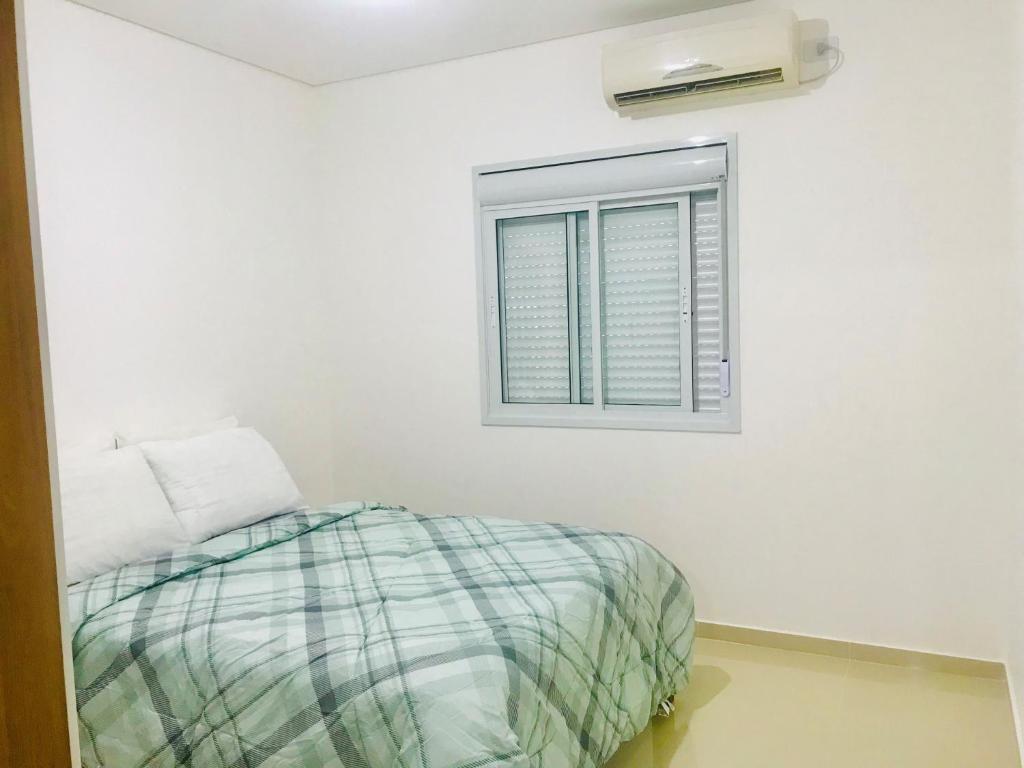  Apartamento na praia dos ingleses bem localizado