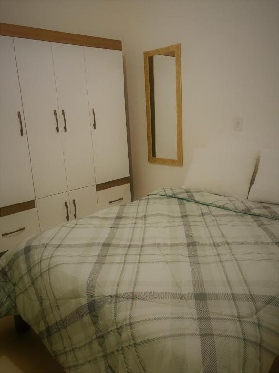  Apartamento na praia dos ingleses bem localizado