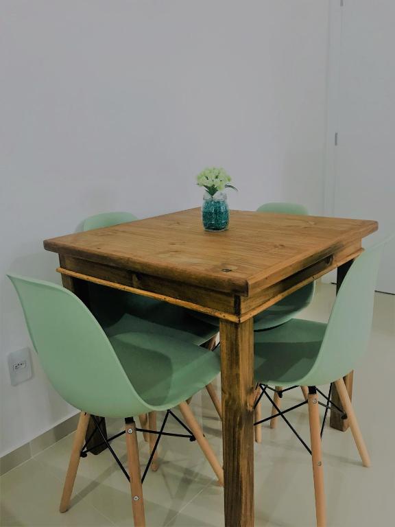  Apartamento na praia dos ingleses bem localizado