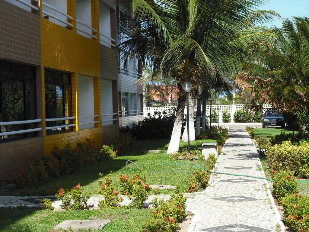 Van Cartier Beach