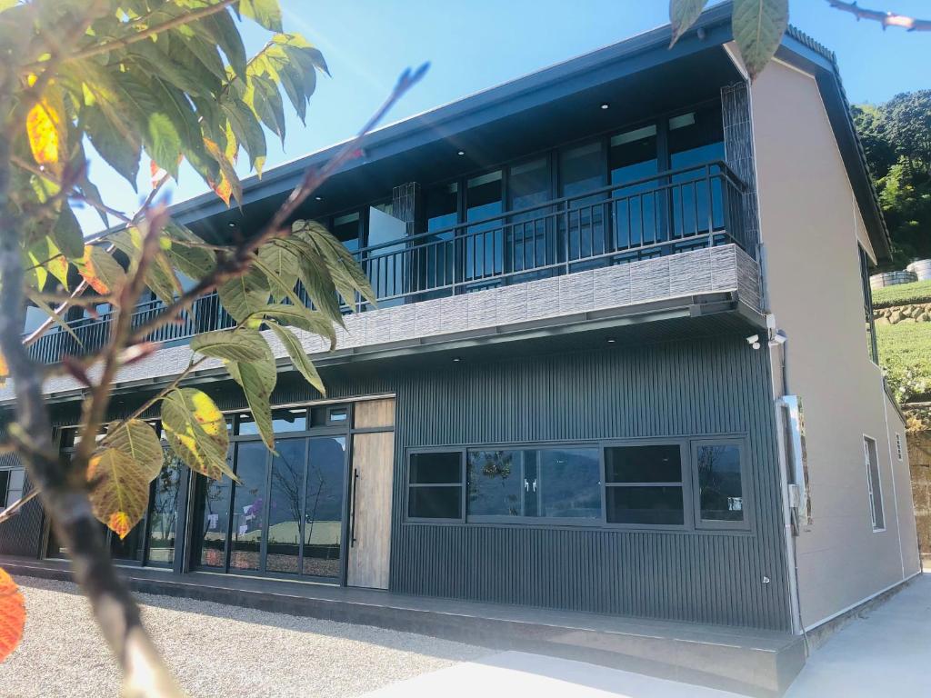 茶緣觀舍評價、特色體驗、房價資訊、訂房連結 – 阿里山日出茶園民宿 - 照片 4