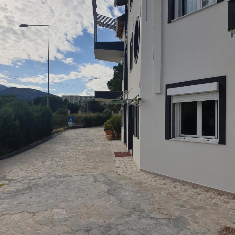 Budova, v ktorej sa apartmánový hotel nachádza