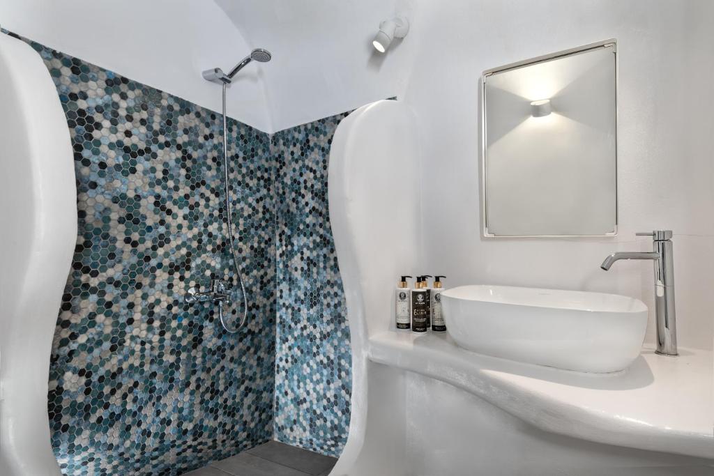 Caldera Premium Villas - 11