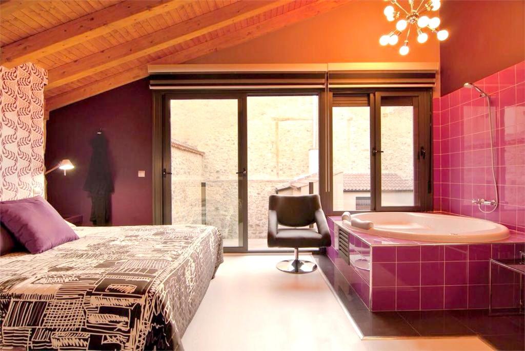 Jacuzzi Casa Rural House with 4 bedrooms in Pradena with furnished terrace Segovia