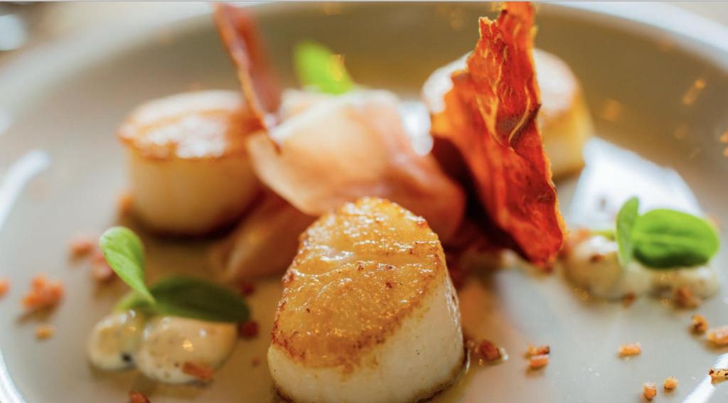 Eten bij of ergens in de buurt van het aparthotel

