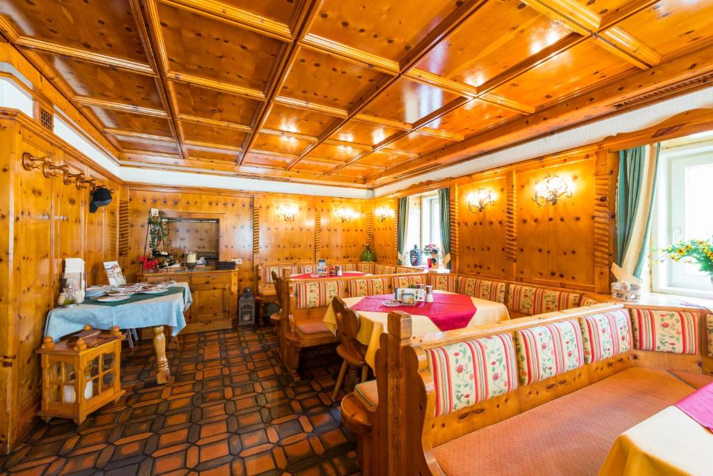 Posezení v ubytování Landgasthof Bierfriedl