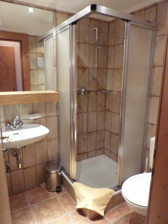 Kúpeľňa v ubytovaní Hotel Almhof