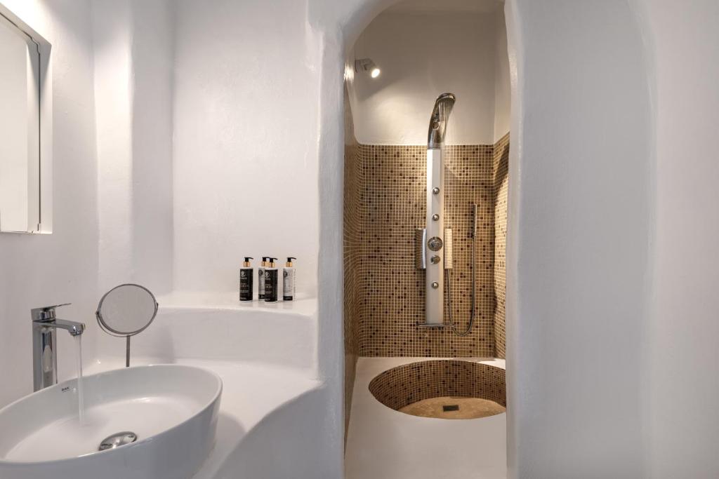 Caldera Premium Villas - 14