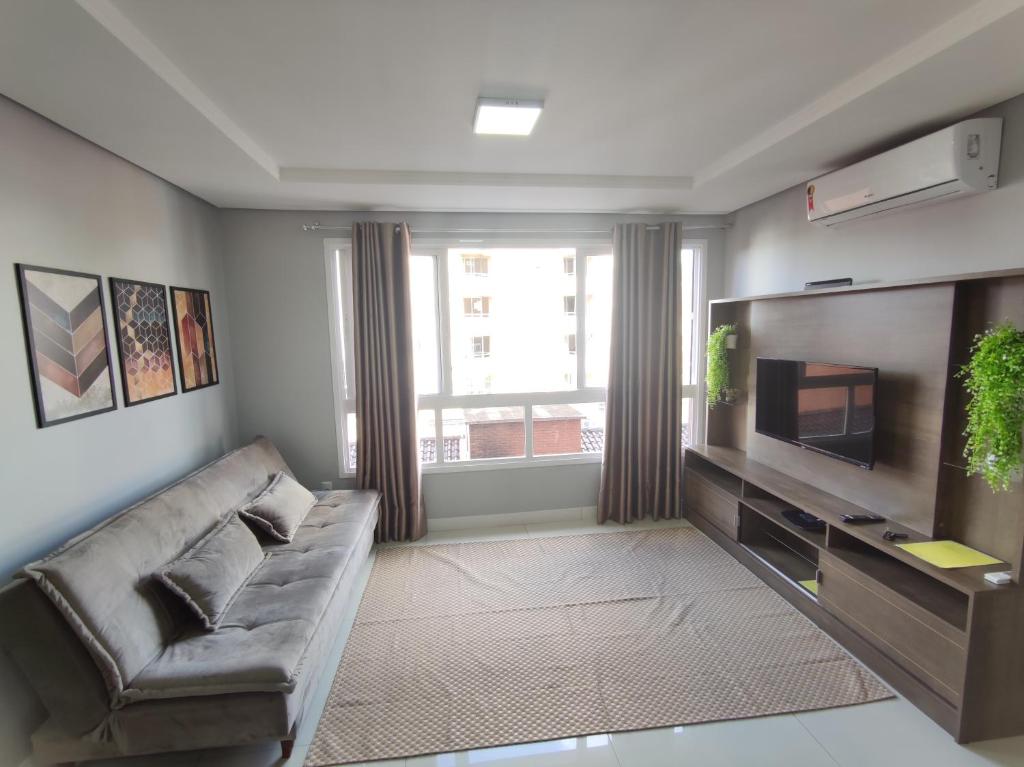  Apartamento novo com 2 dormitórios no centro de Passo Fundo