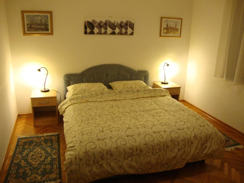 Centre Point Apartment - 9