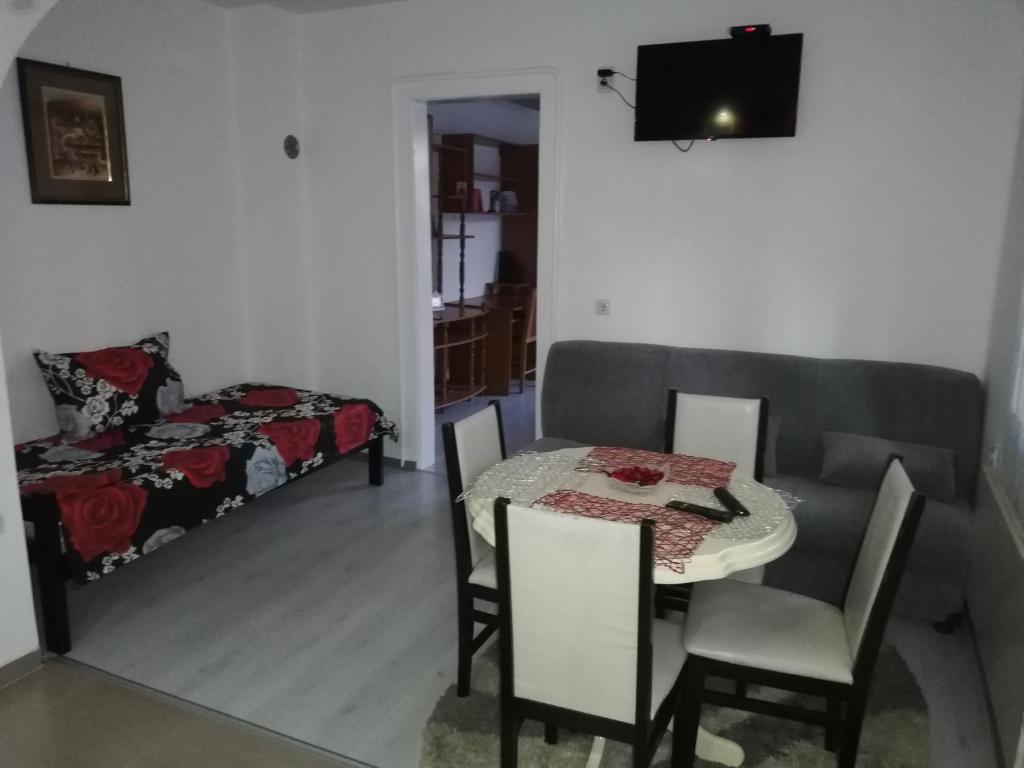 Χώρος καθιστικού στο Andrina Sweet Home