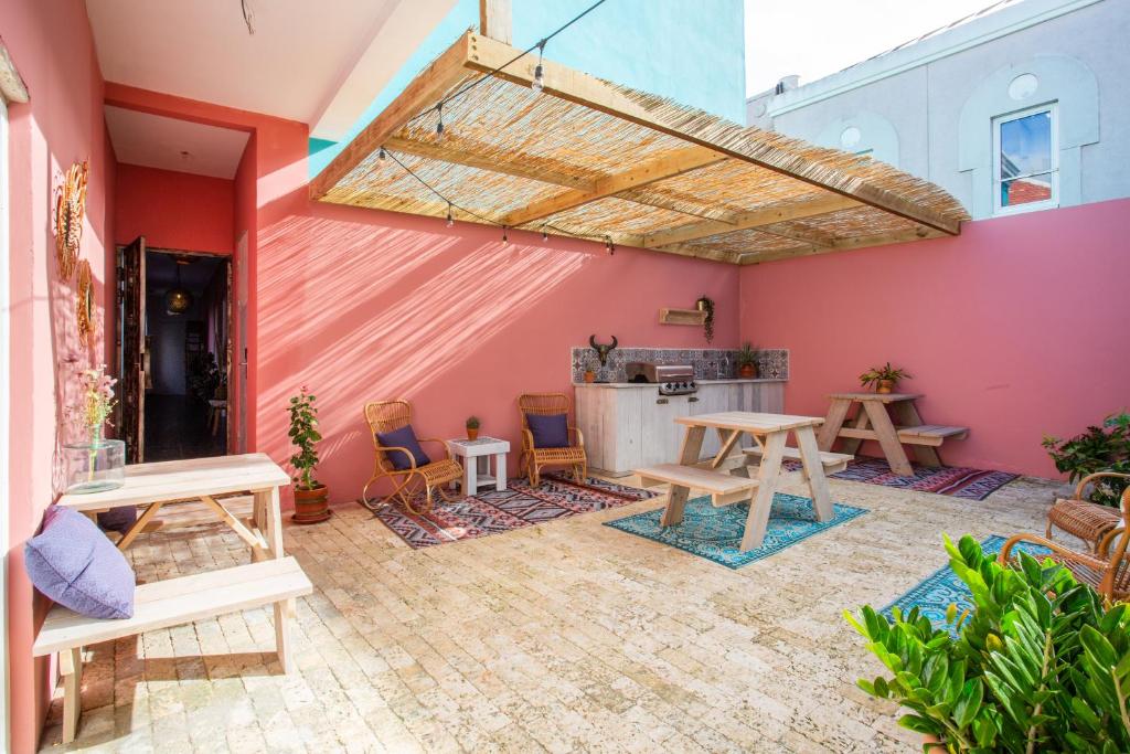 Patio nebo venkovní prostory v ubytování BOHO Bohemian Boutique Hotel