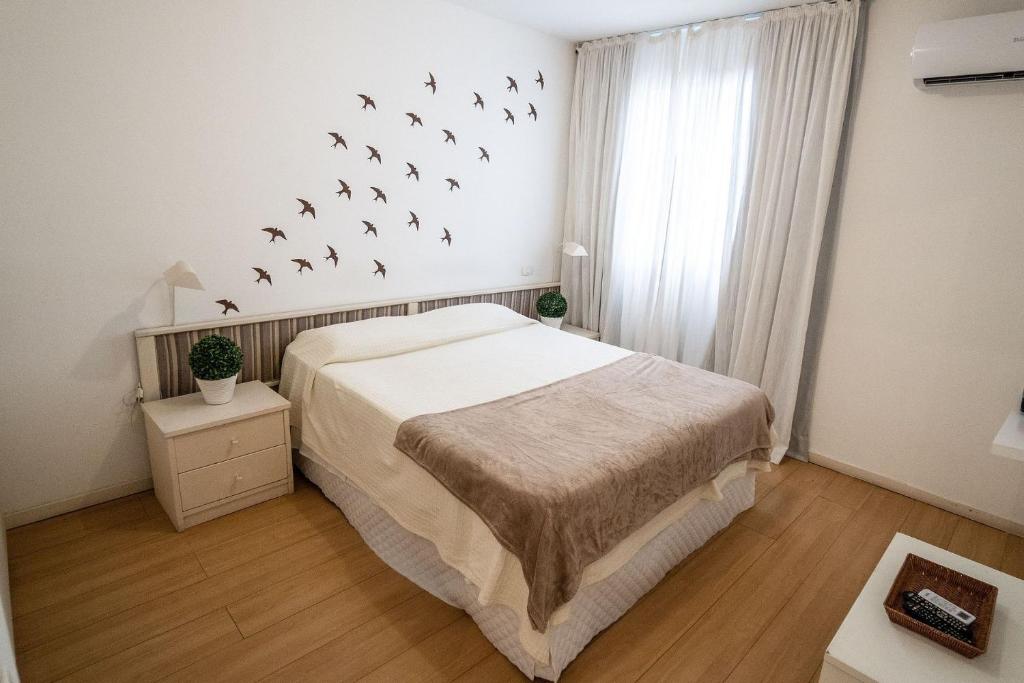  Mc Flats Monsieur Le Blond