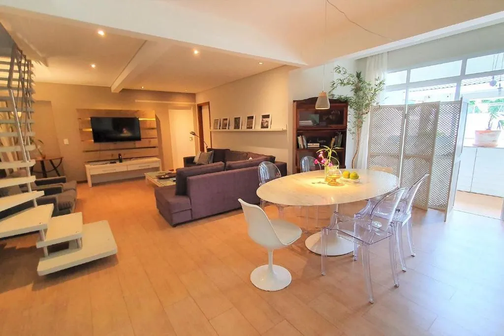 Duplex Sublime na Lagoa da Conceição, Florianópolis, Brazilia
