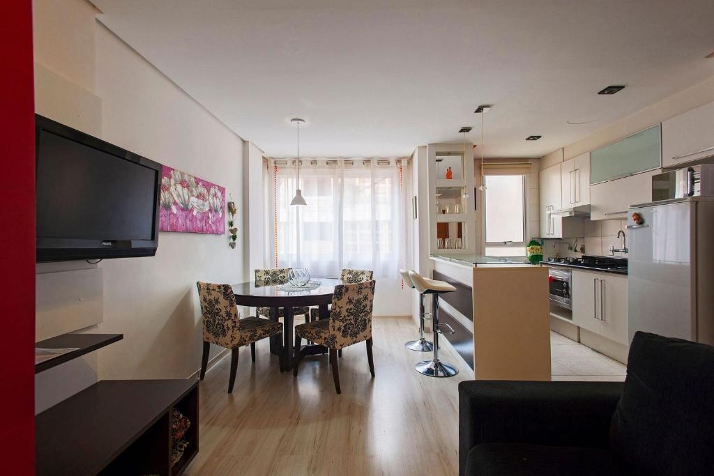  Apartamento completo no Centro de Canela