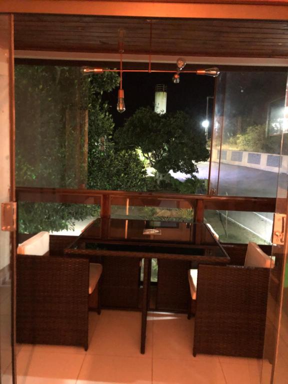  Flat no Condomínio Paraíso Serra Negra - A 200m da Bodega de Véio