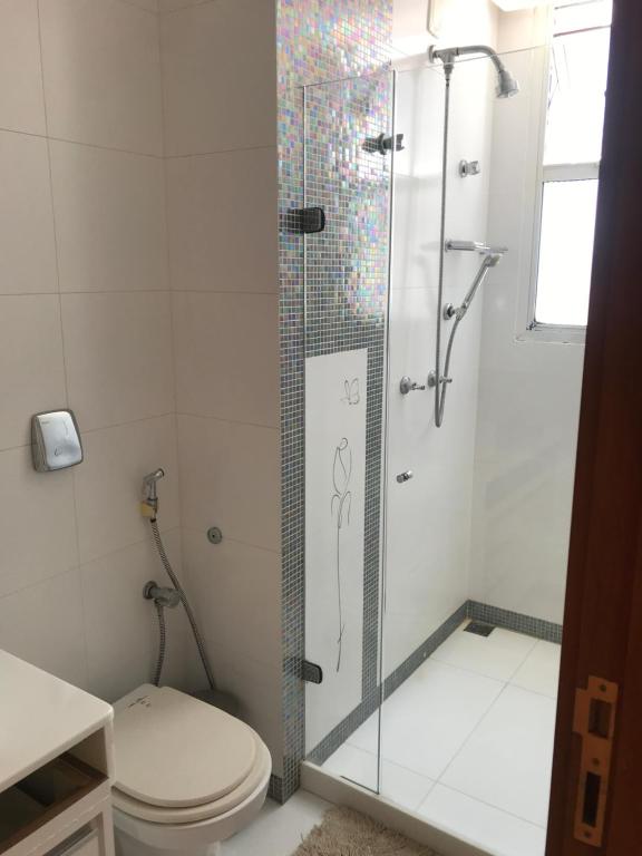  Quarto Domiciliar Praia e Clube VIP
