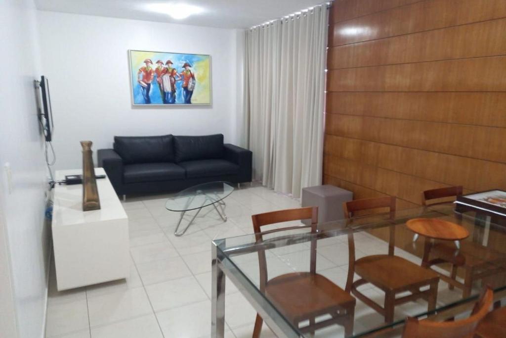  Edifício Canoa Pajuçara - Apto 302