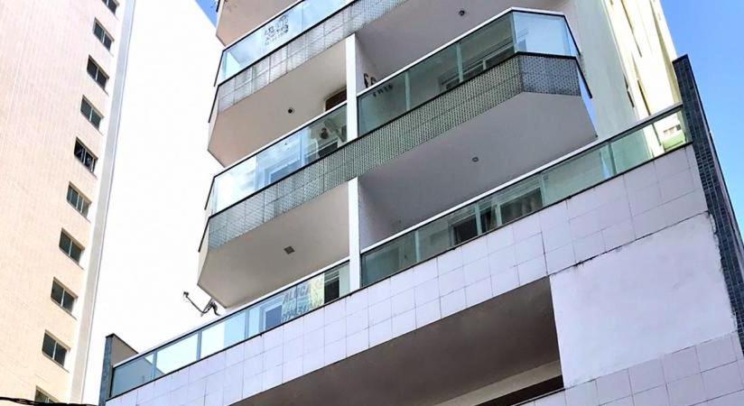  Apartamento bem localizado com Wi-Fi no Centro de Guarapari