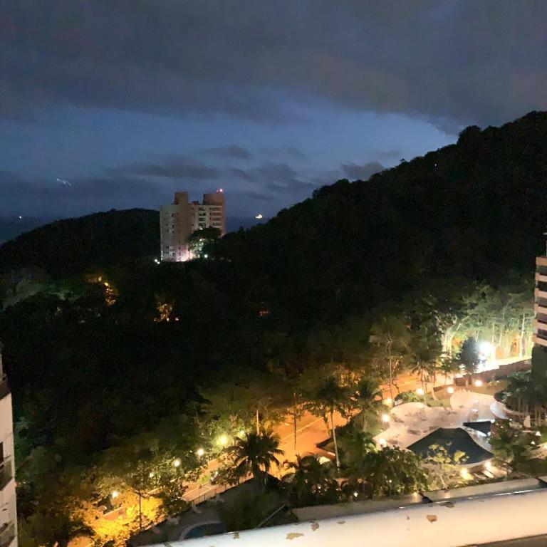  Condomínio Sorocotuba Guarujá - Cobertura Duplex