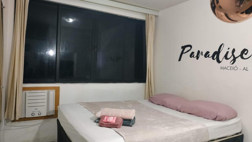  Apt mobiliado com piscina
