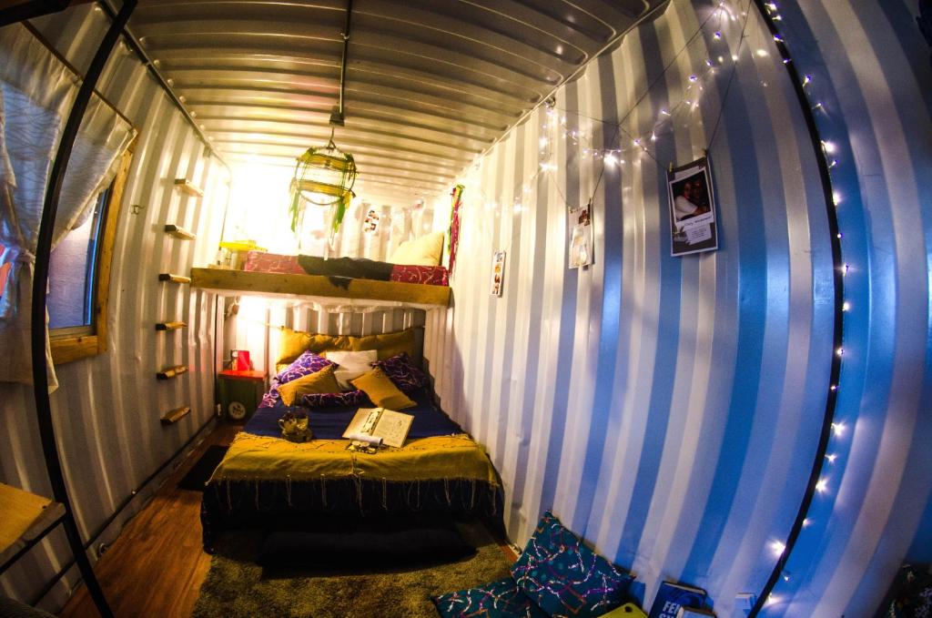 Glamping Tiny-Tainer