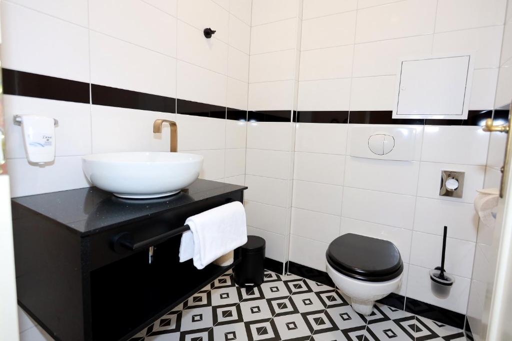 Art Deco WOLKER by ASTORIA Hotel & Medical Spa - Resim 28