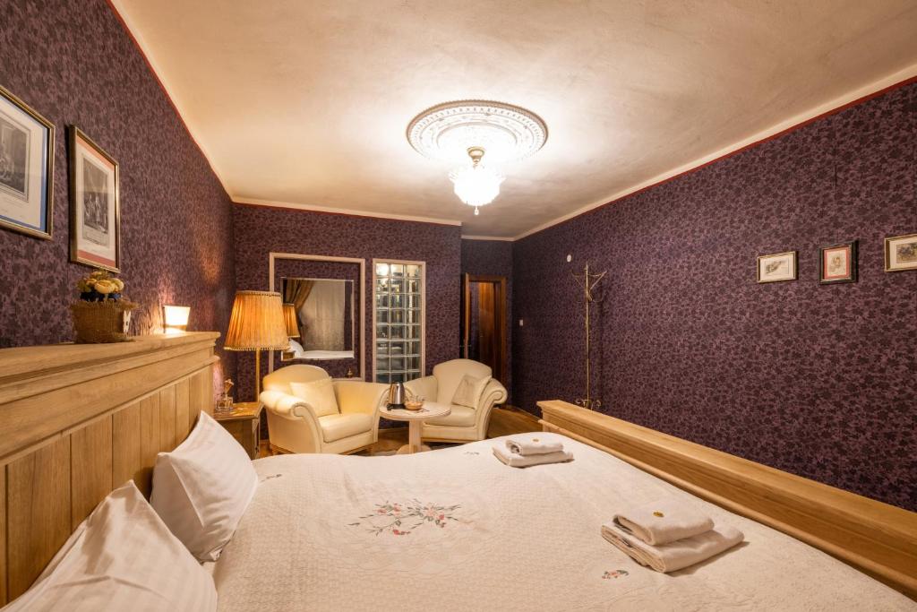 Postel nebo postele na pokoji v ubytování Hotel Barcadam