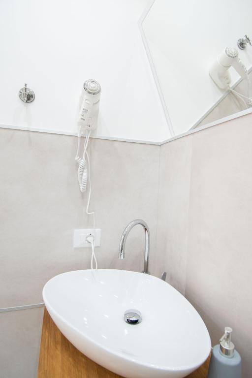 Klemi, rooms in old town Dolomia best home Check in automatico - Camera Doppia Con Bagno Privato Esterno