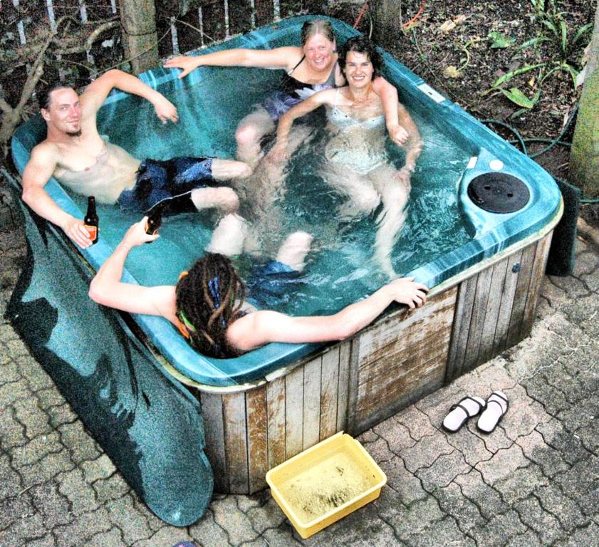 Centabay Lodge and Backpackers - Resim 21