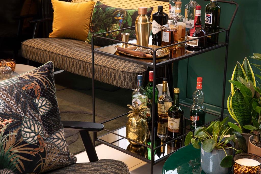 First Hotel Paris Tour Eiffel - Resim 10