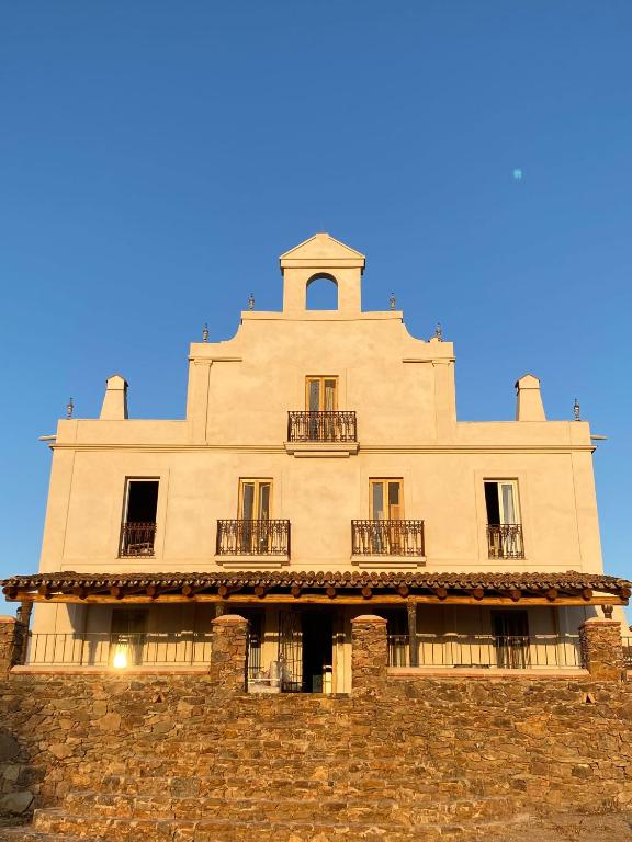 Hotel Campillo Alto en Cumbres de San Bartolomé, Andalucía