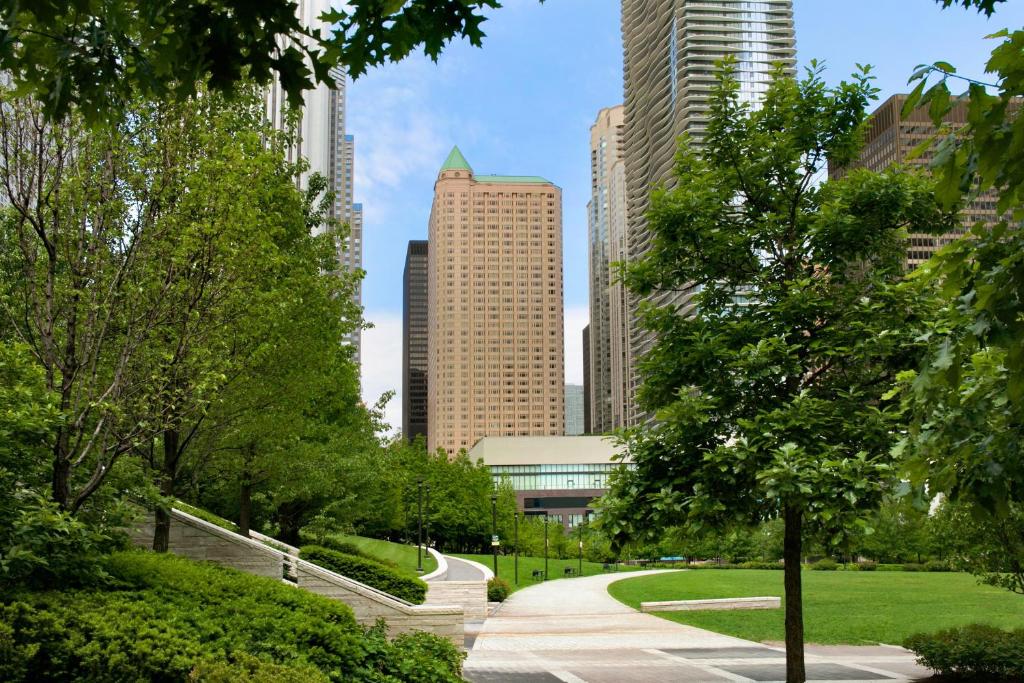 Fairmont Chicago Millennium Park