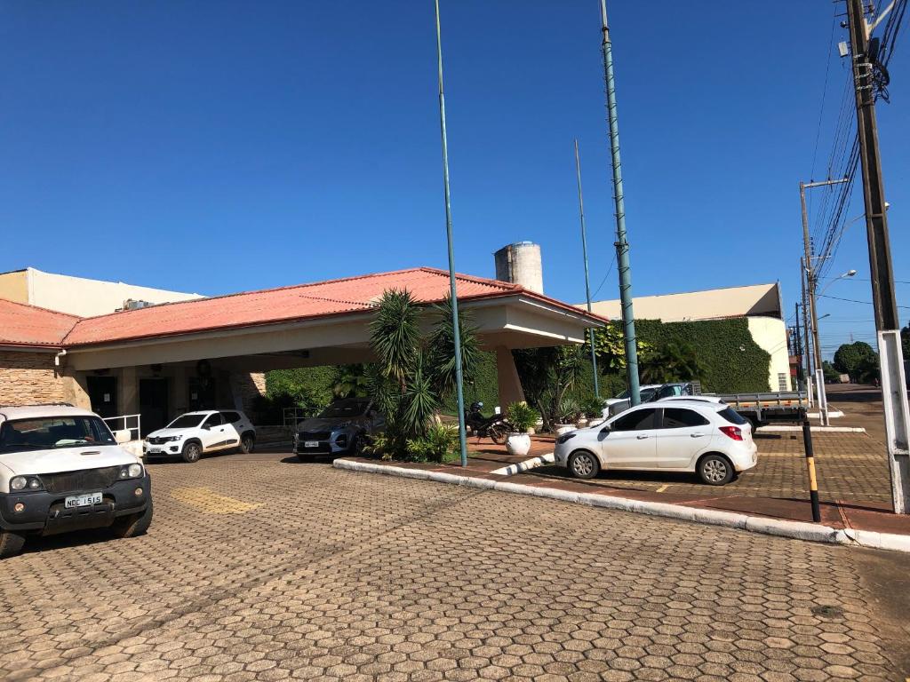  AQUARIUS HOTEL