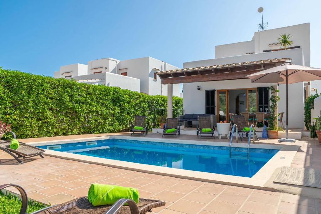 Casa Hector - Three-Bedroom Villa