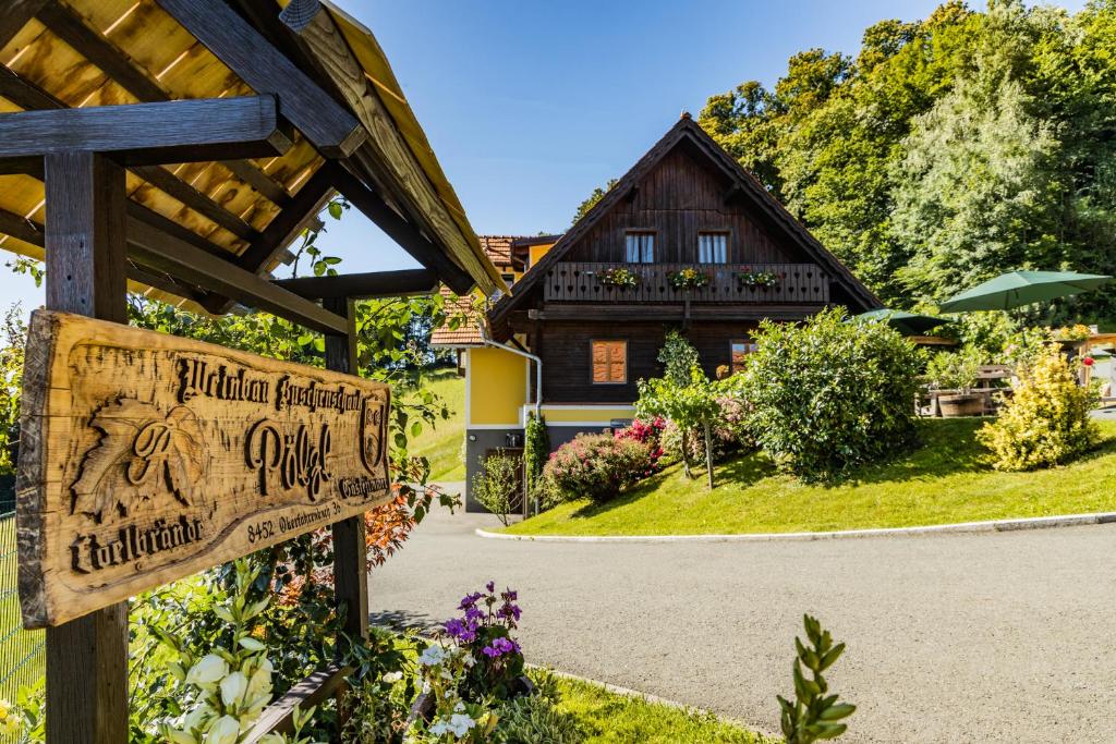 Zahrada ubytování Weingut & Buschenschank Pölzl