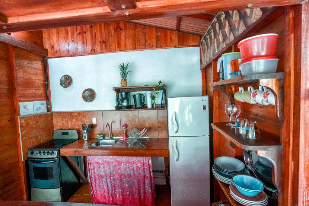 Kuchyň nebo kuchyňský kout v ubytování Casitas Las Flores